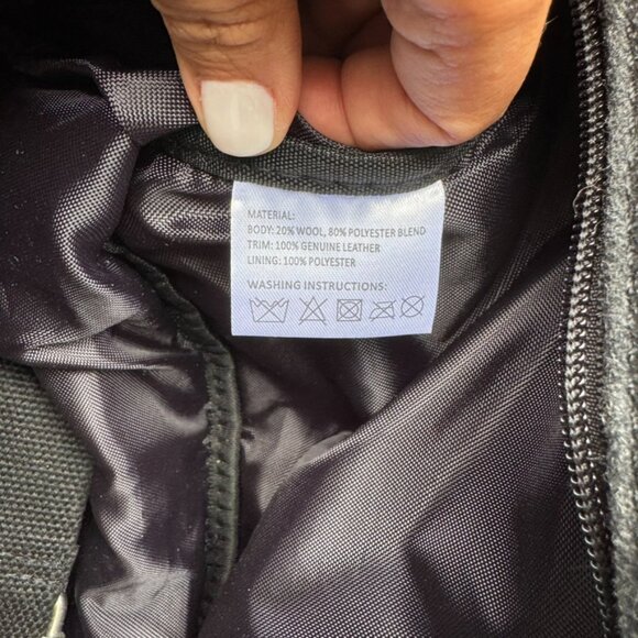 Urban Edge Wool & Leather Weekender Bag - Picture 8 of 11